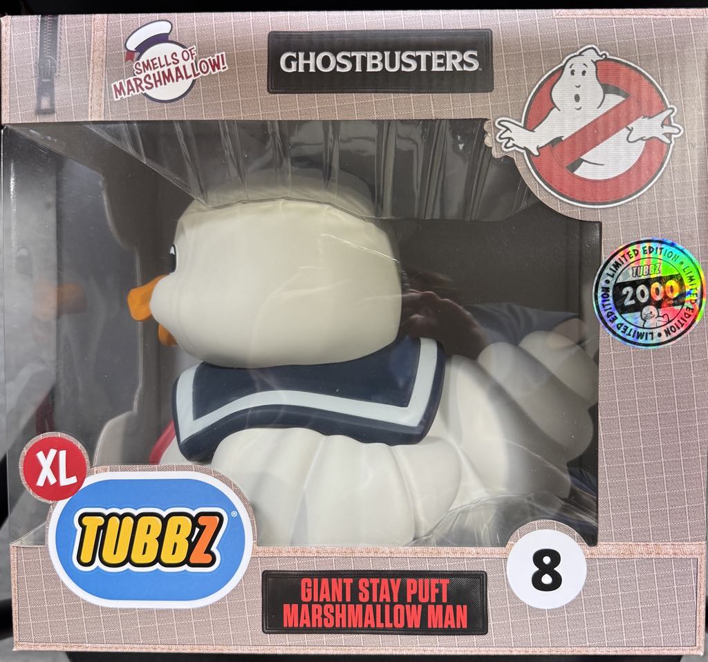 Giant Stay Puft Marshmallow Man